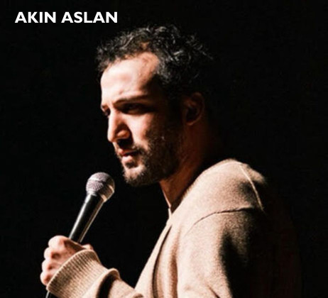 AKIN Scroller