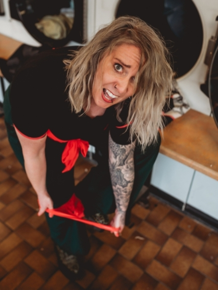 Laura Belbin: Unhinged